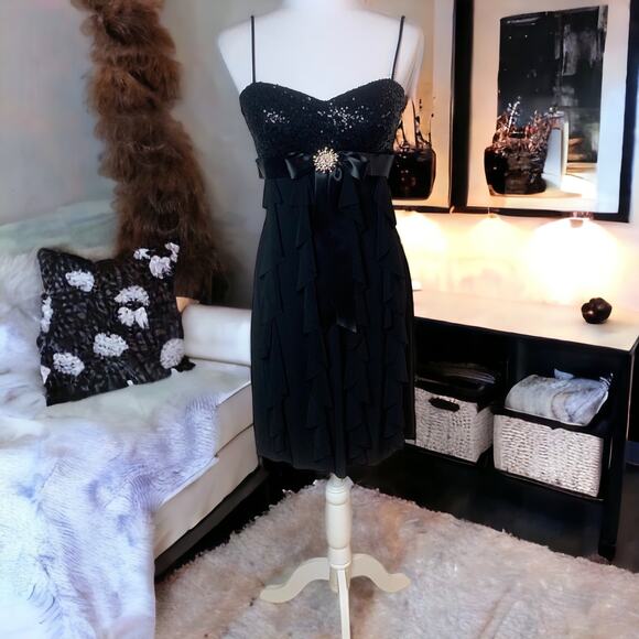 Vintage Cache Black Sequins Ruffled Spaghetti Straps Dress Size 6 Rhinestone - Picture 14 of 14